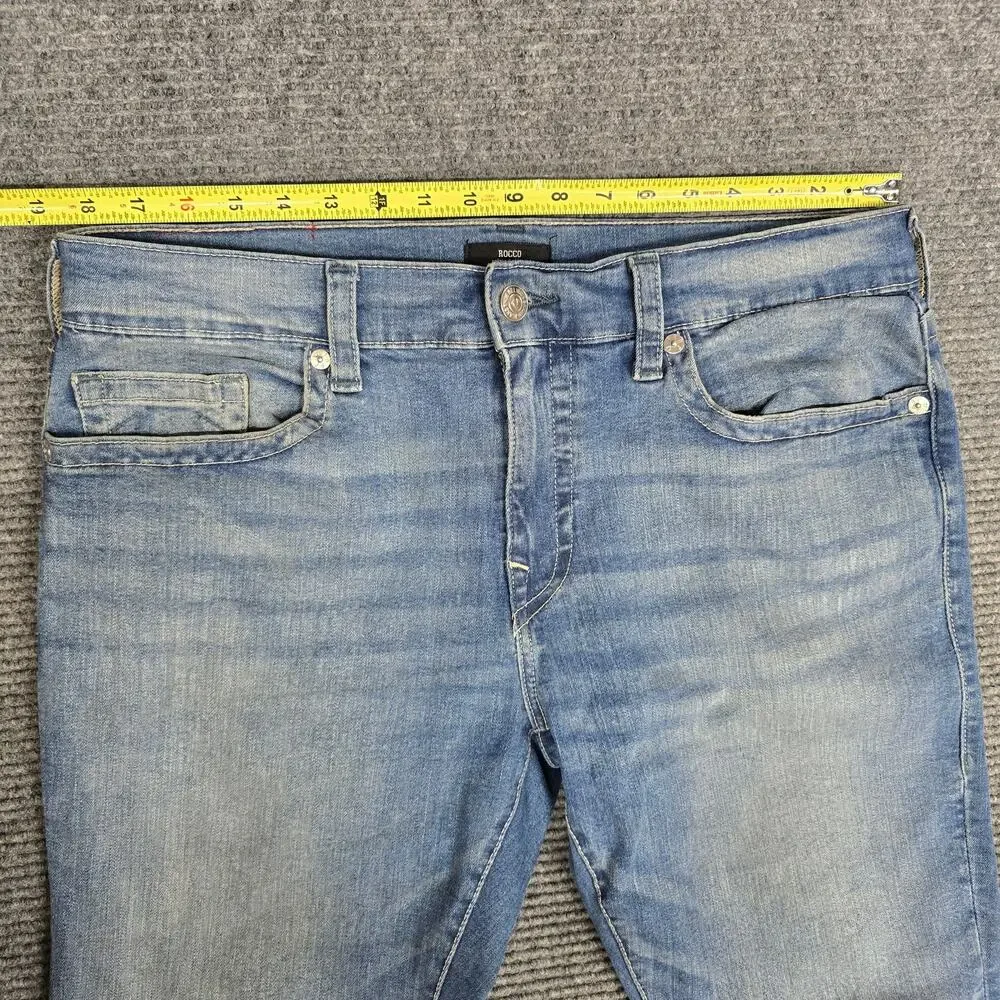 True Religion Rocco Relaxed Skinny Jeans Mens 36x33 Light Wash Stretch Denim